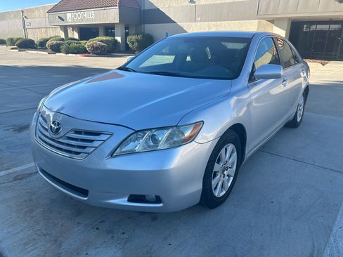 Used 2008 Toyota Camry LE image 1