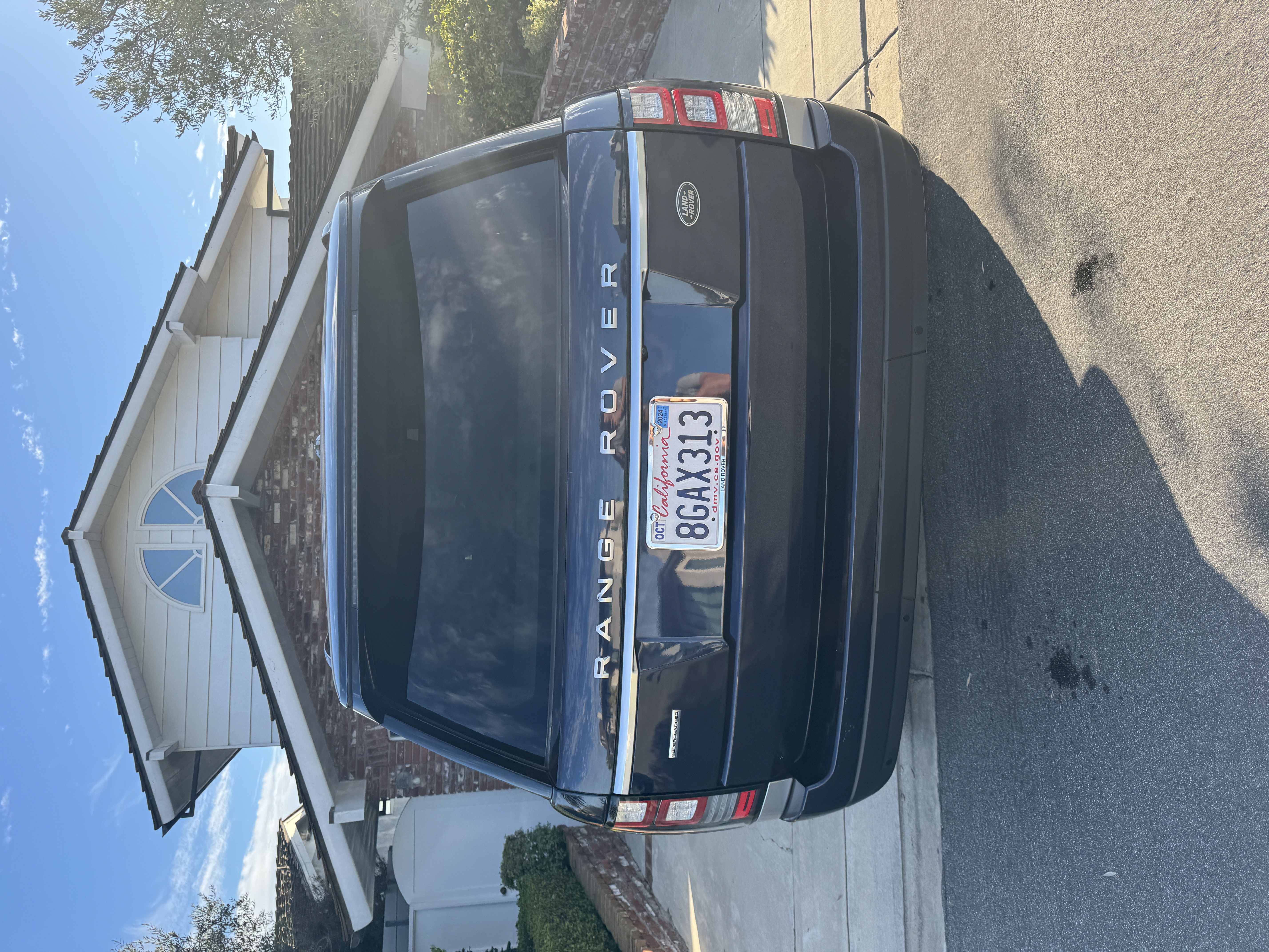 Used 2014 Land Rover Range Rover Supercharged AWD/4WD image 6