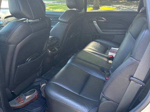 Used 2010 Acura MDX w/ Technology & Entertainment AWD/4WD image 8