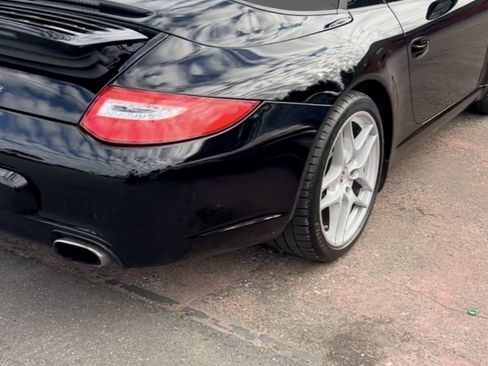 Used 2011 Porsche 911 Carrera image 9