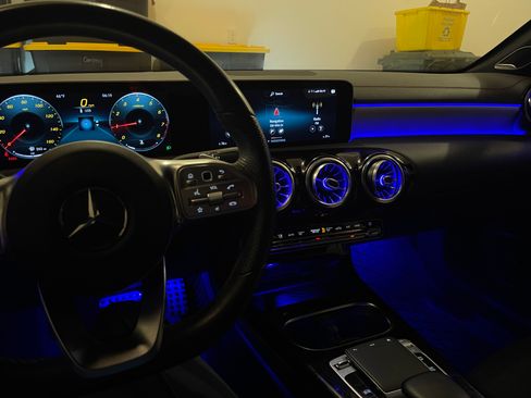 Used 2020 Mercedes-Benz CLA 250 4MATIC image 25