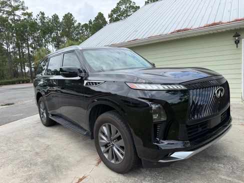 Used 2025 INFINITI QX80 Pure RWD image 10