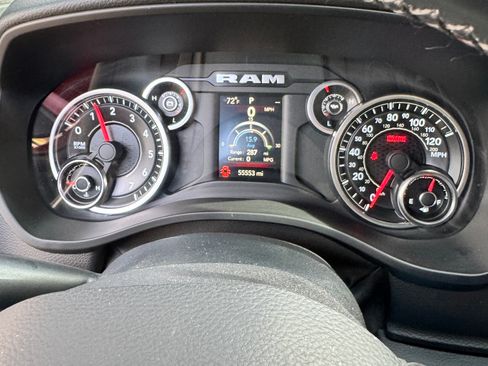 Used 2019 RAM 1500 Big Horn image 18