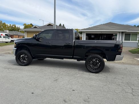Used 2016 RAM 2500 Tradesman w/ Chrome Appearance Group AWD/4WD image 1