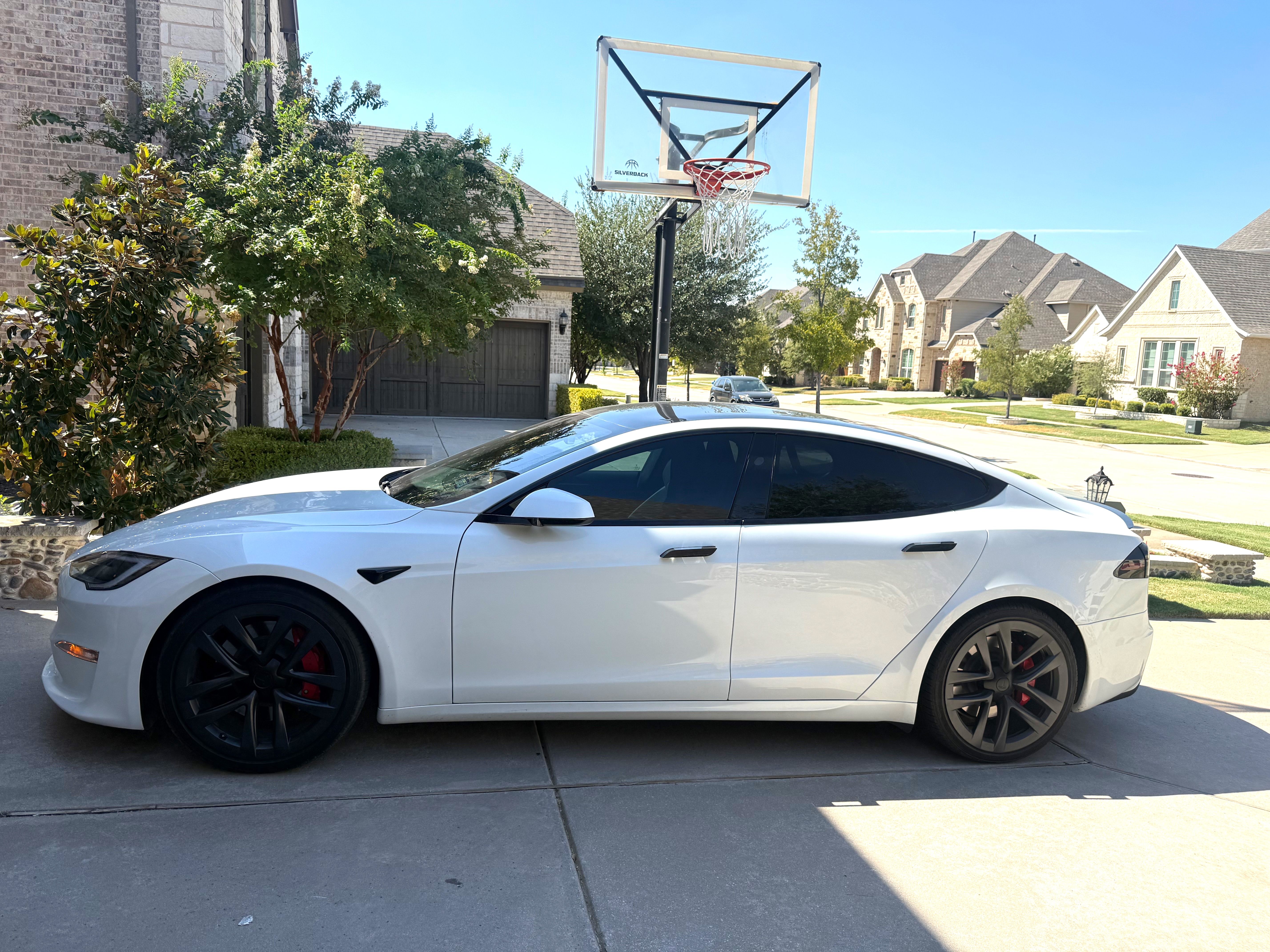 Used 2024 Tesla Model S Plaid AWD/4WD image 11