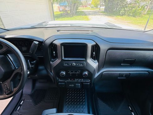 Used 2023 Chevrolet Silverado 2500 W/T w/ WT Convenience Package AWD/4WD image 12