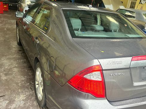 Used 2012 Ford Fusion SE image 4