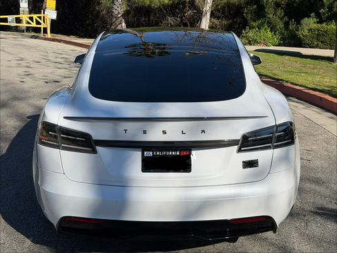 Used 2021 Tesla Model S Long Range image 10