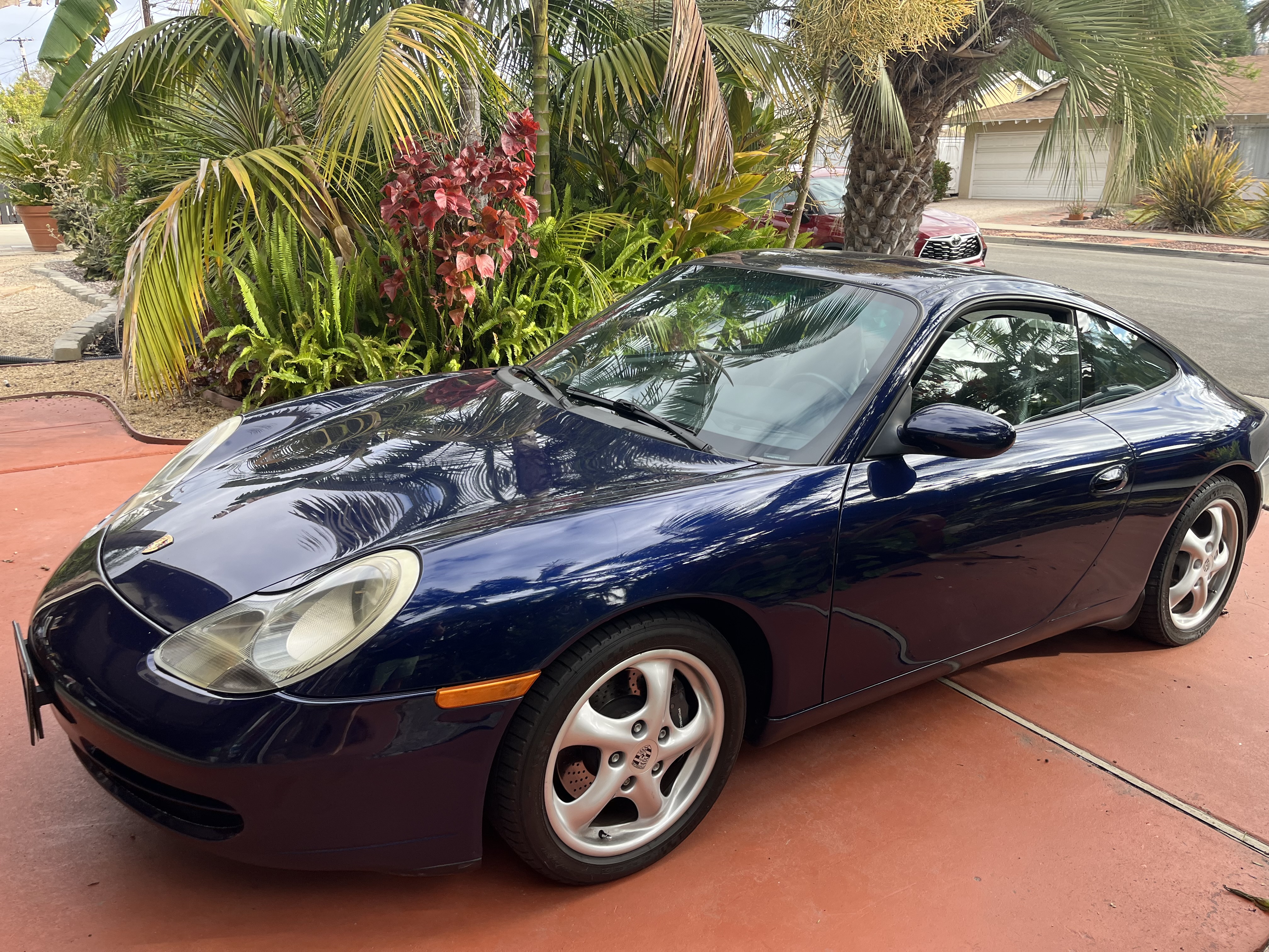 Used 2001 Porsche 911 GT3 RS image 2