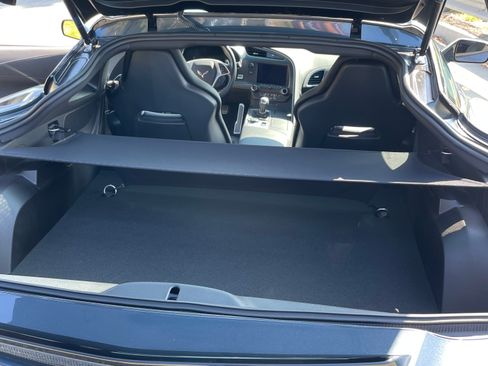 Used 2019 Chevrolet Corvette Stingray Coupe w/ 1LT image 13