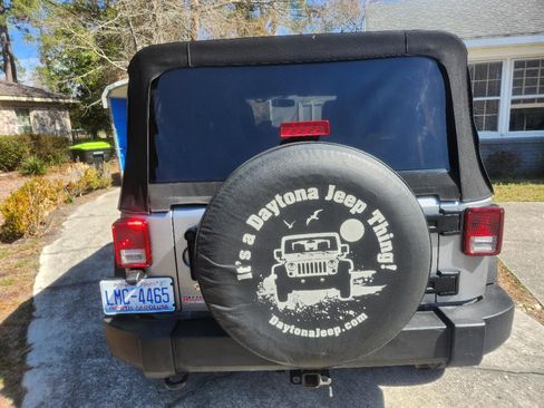 Used 2017 Jeep Wrangler Unlimited Sport w/ Quick Order Package 24S image 2