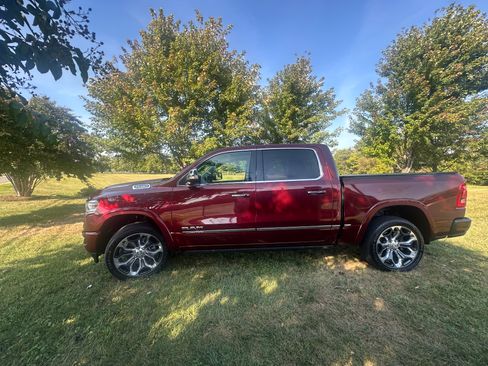 Used 2022 RAM 1500 Limited image 12
