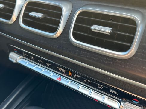 Used 2021 Mercedes-Benz GLE 350 image 12