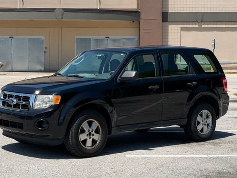 Used 2012 Ford Escape XLS FWD image 8