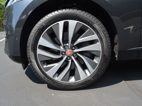 Used 2021 Jaguar F-PACE S AWD/4WD image 19