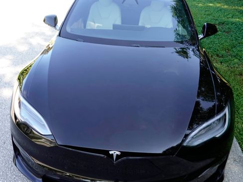 Used 2022 Tesla Model S Standard Range AWD/4WD image 8