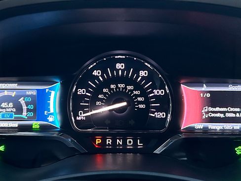 Used 2019 Lincoln MKZ Reserve image 13