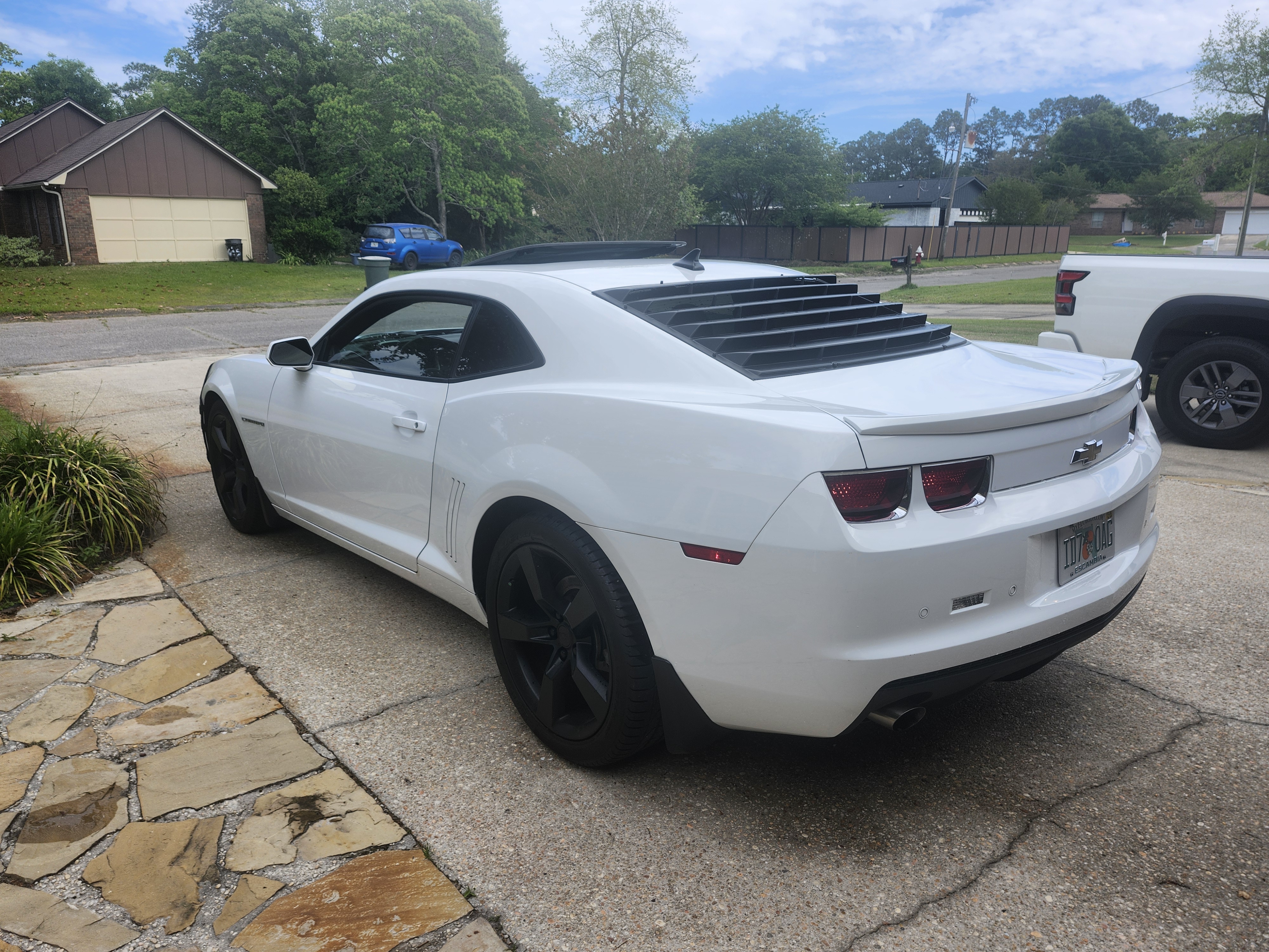 Used 2011 Chevrolet Camaro LT w/ RS Package RWD image 5