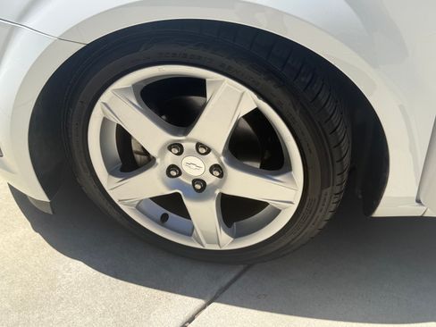 Used 2015 Chevrolet Sonic LTZ FWD image 8