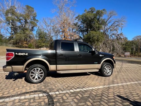 Used 2014 Ford F150 King Ranch w/ King Ranch Luxury Package AWD/4WD image 19