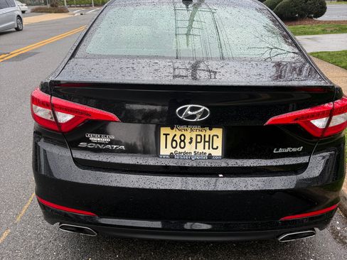 Used 2017 Hyundai Sonata Limited w/ Ultimate Package 04 image 11