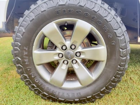 Used 2014 Ford F150 STX w/ Equipment Group 201A Mid AWD/4WD image 9
