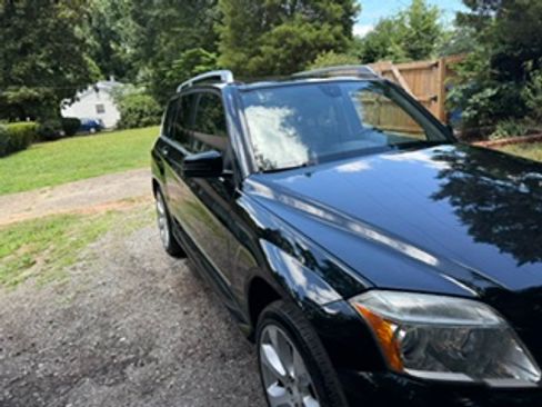 Used 2010 Mercedes-Benz GLK 350 2WD image 6
