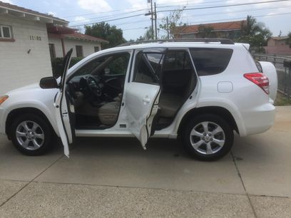 Used 2011 Toyota RAV4 Limited w/ Limited Extra Value Pkg