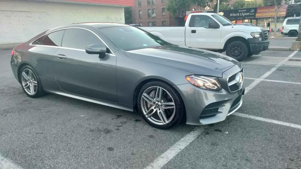 Used 2018 Mercedes-Benz E 400 Coupe image 1