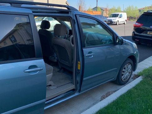Used 2008 Toyota Sienna LE image 14