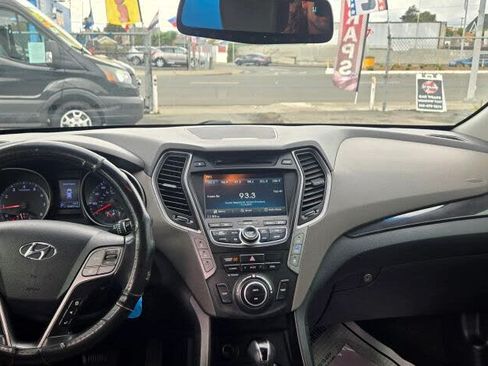 Used 2013 Hyundai Santa Fe Sport 2.0T image 4