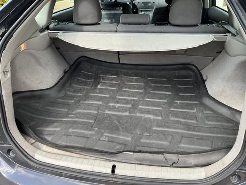 Used 2011 Toyota Prius Two image 10