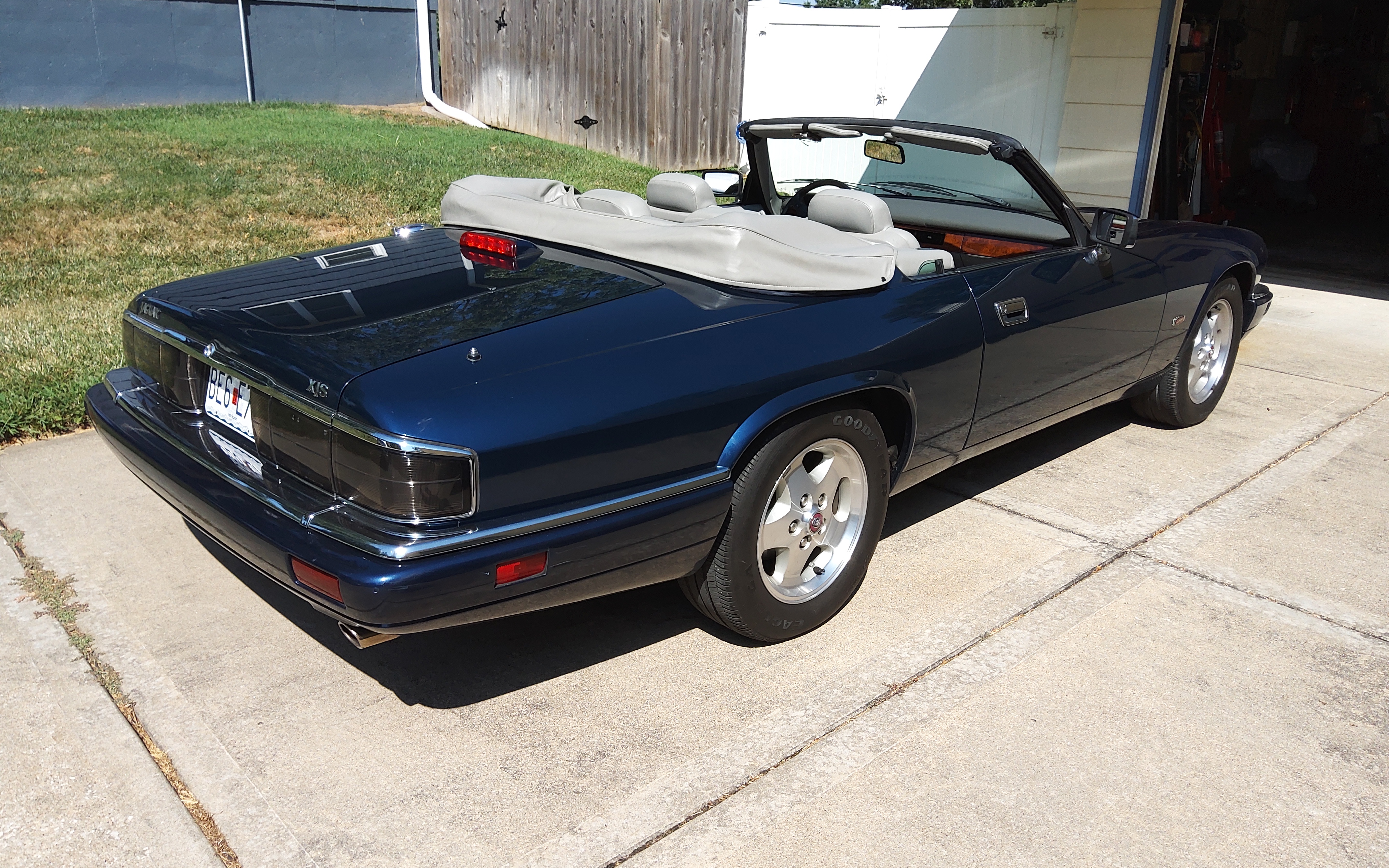 Used 1995 Jaguar XJS 4.0 Convertible RWD image 5