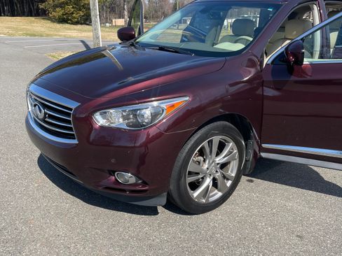 Used 2013 INFINITI JX35 AWD w/ Premium Pkg image 5