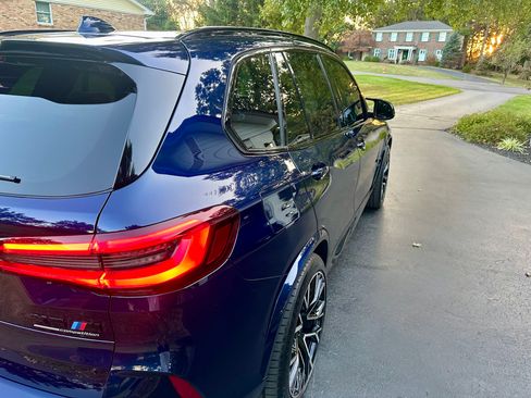 Used 2022 BMW X5 M w/ Competition Package image 10