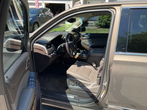 Used 2015 GMC Yukon Denali AWD/4WD image 10