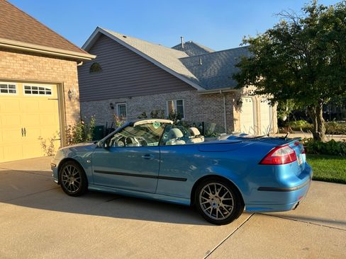 Used 2007 Saab 9-3 Aero w/ Touring Pkg FWD image 9