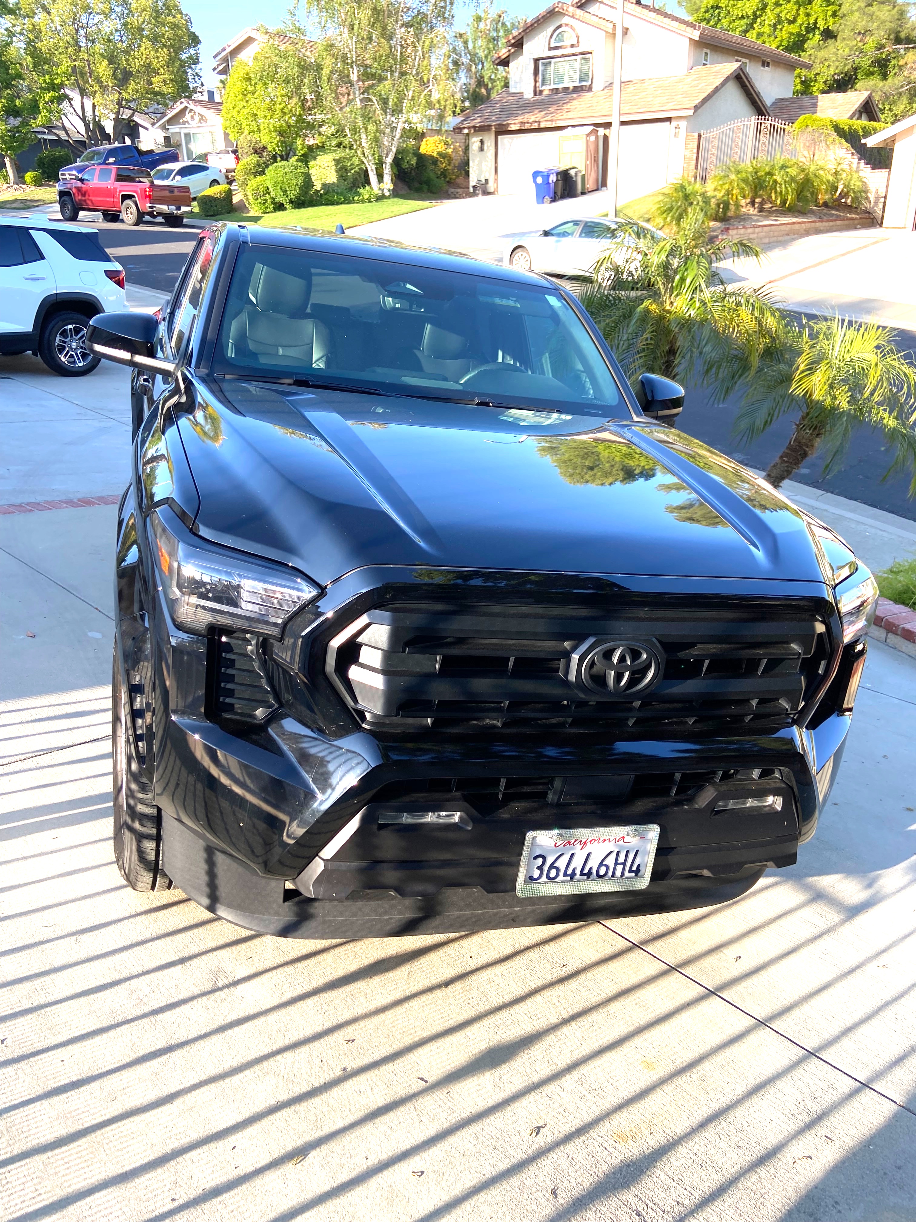 Used 2025 Toyota Tacoma SR5 RWD image 2