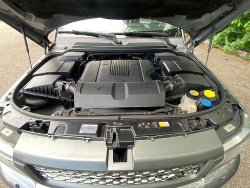 Used 2011 Land Rover Range Rover Sport HSE LUX AWD/4WD image 13