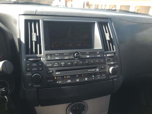 Used 2003 INFINITI FX35 AWD w/ Premium Pkg image 17