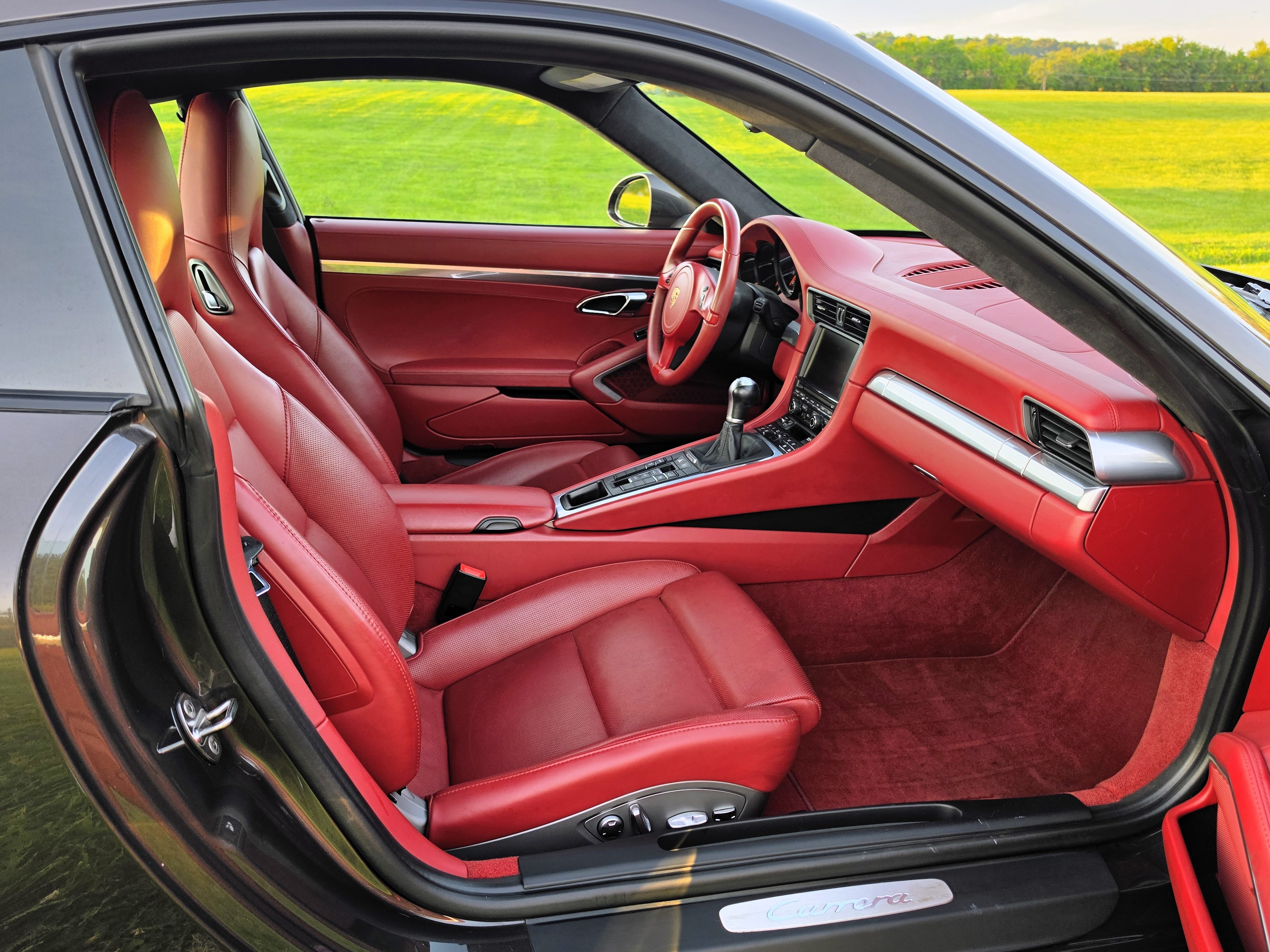 Used 2013 Porsche 911 GT3 RS image 12