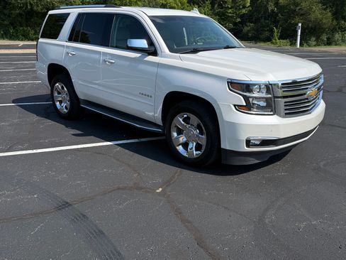 Used 2017 Chevrolet Tahoe Premier RWD image 4