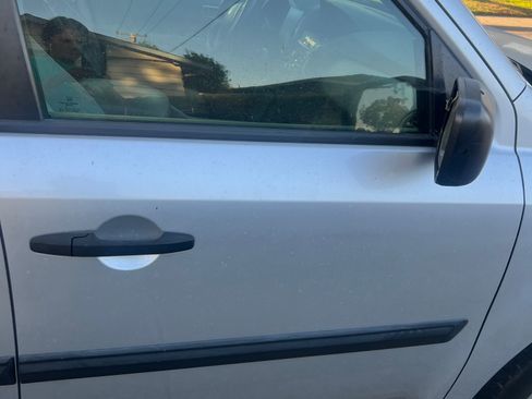 Used 2013 Honda Pilot LX image 1