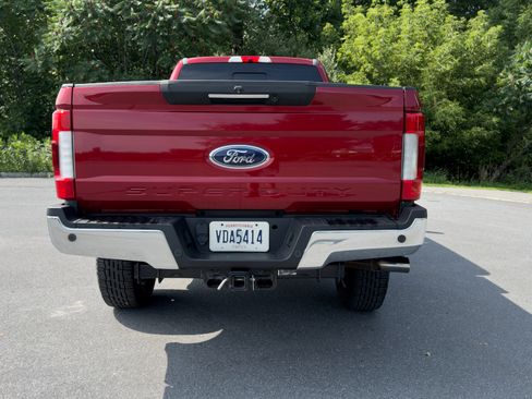 Used 2017 Ford F350 Lariat w/ Lariat Ultimate Package AWD/4WD image 9
