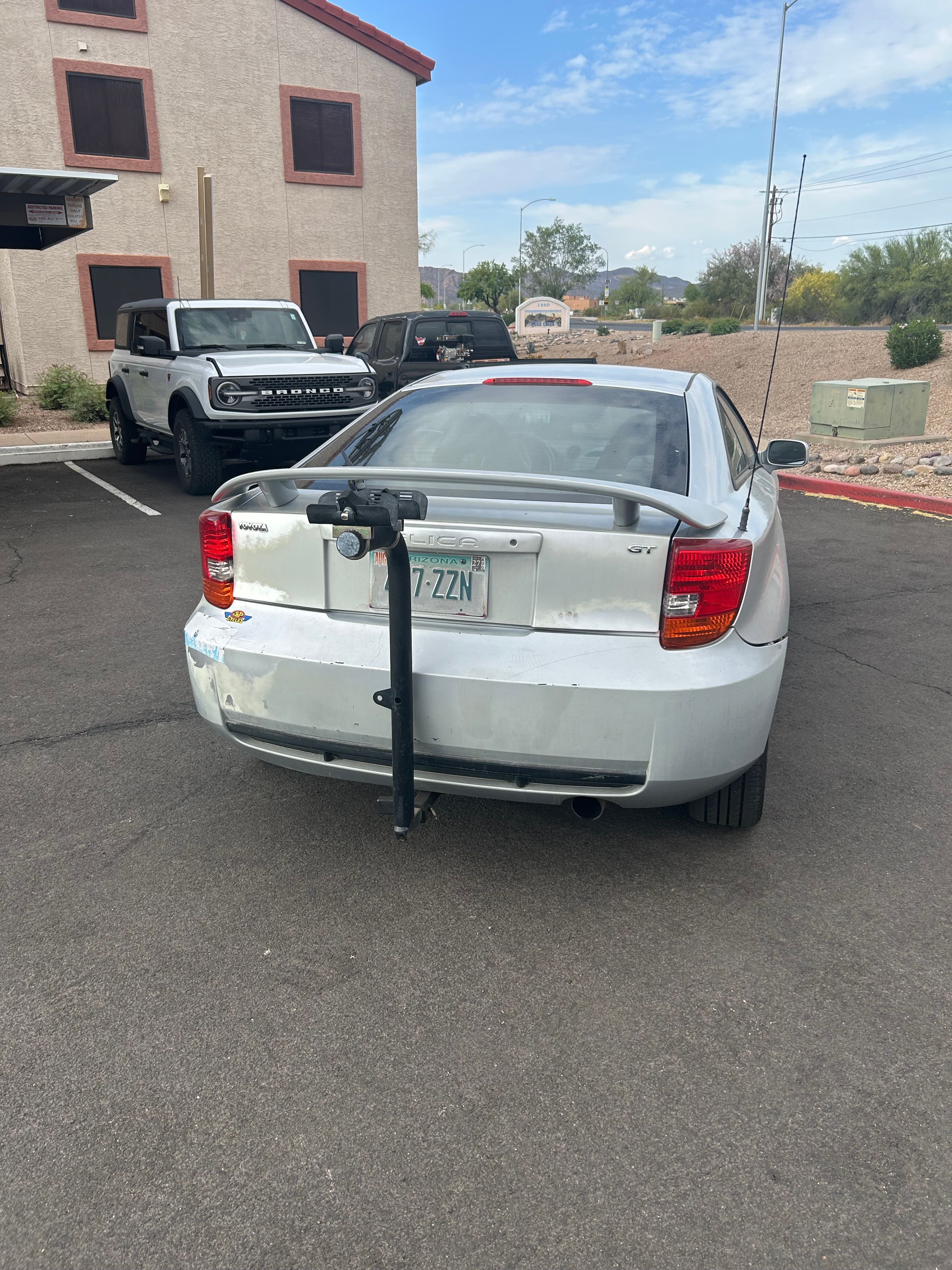 Used 2000 Toyota Celica GT FWD image 2