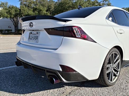 Used 2014 Lexus IS 350 image 9