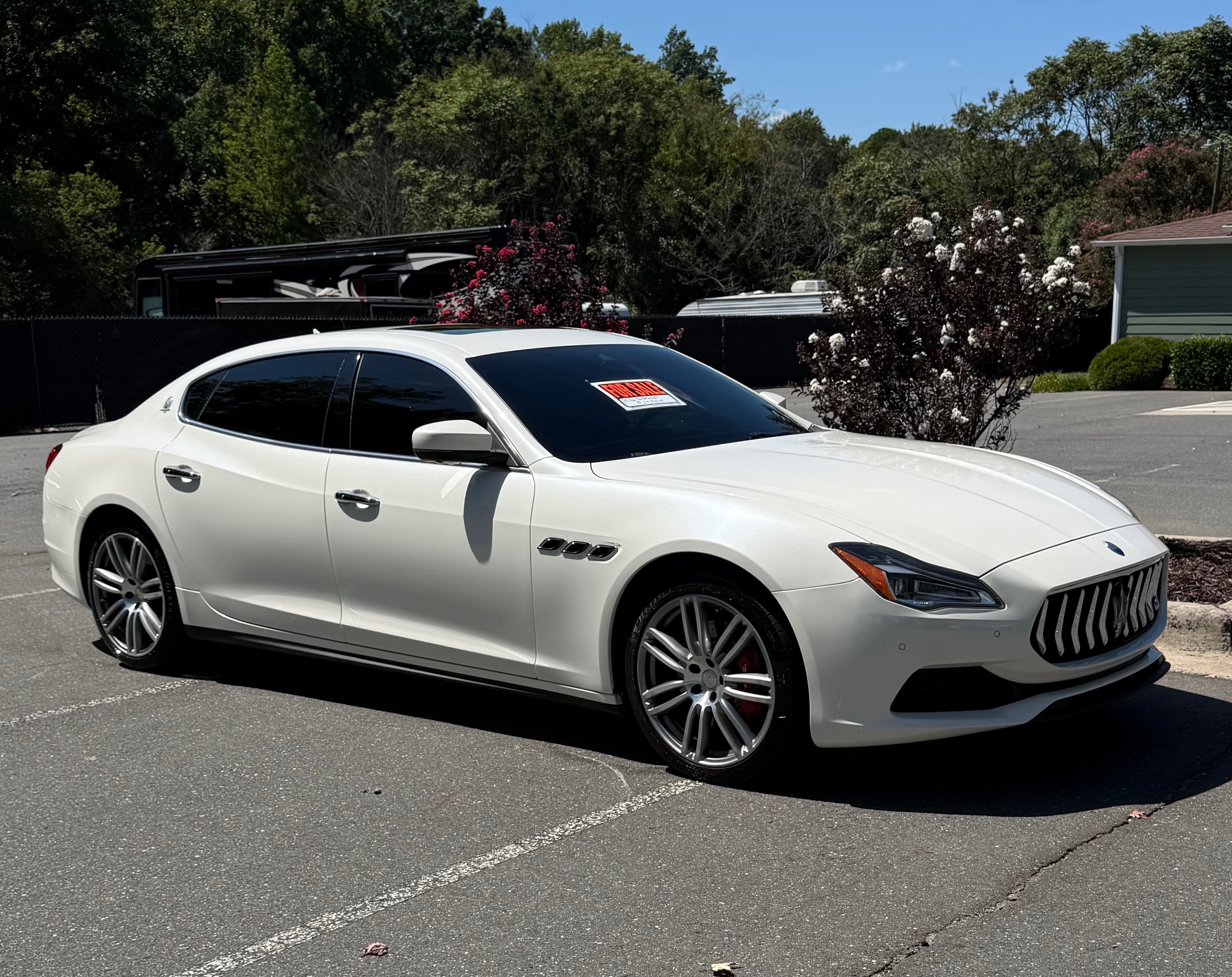 Used 2018 Maserati Quattroporte S RWD image 1