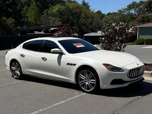 Used 2018 Maserati Quattroporte S RWD image 1