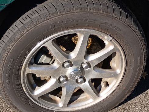 Used 2002 Toyota Prius Sedan 4D image 11