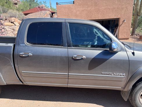 Used 2006 Toyota Tundra SR5 w/ TRD Off-Road Pkg RWD image 5